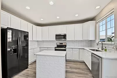 16053 E 107th Avenue, Commerce City, CO 80022 - Photo 8