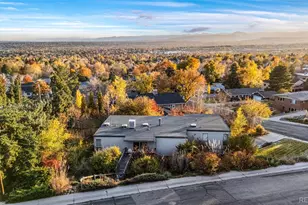 8586 W 68th Pl, Arvada, CO 80004 - Photo 2