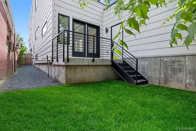 2147 S Bellaire Street, Denver, CO 80222 - Photo 12