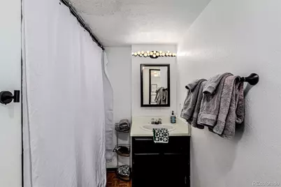 19044 E 16th Avenue, Aurora, CO 80011 - Photo 20