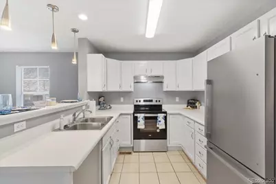 7134 Ivanhoe, Commerce City, CO 80022 - Photo 6