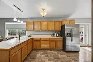 961 Kendall St, Lakewood, CO 80214 - Photo 10