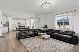 12445 E 101st Dr, Commerce City, CO 80022 - Photo 8