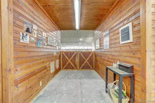 810 N Perry Park Rd, Sedalia, CO 80135 - Photo 26