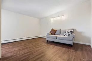 660 S Alton Way, Denver, CO 80247 - Photo 6