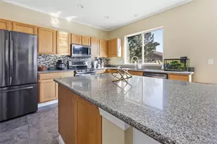 12124 Joplin St, Commerce City, CO 80603 - Photo 6