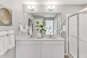 811 N Deer Pk St, Watkins, CO 80137 - Photo 18