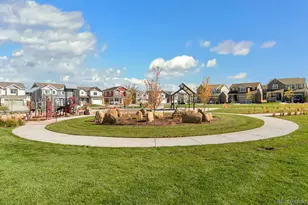 811 N Deer Pk St, Watkins, CO 80137 - Photo 30