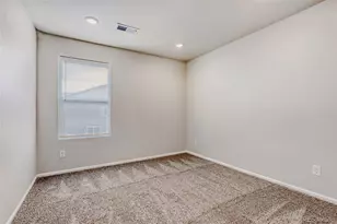 6089 N Liverpool St, Aurora, CO 80019 - Photo 20