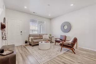 6089 N Liverpool St, Aurora, CO 80019 - Photo 6