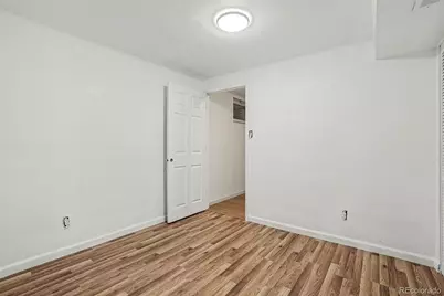 141 Oakland Court, Aurora, CO 80011 - Photo 16