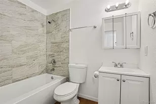 141 Oakland Ct, Aurora, CO 80011 - Photo 12