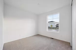 928 Steppe Ln, Windsor, CO 80550 - Photo 2