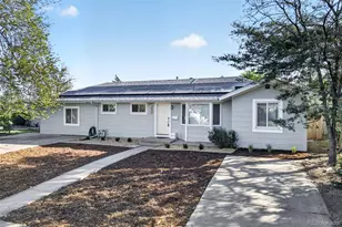 730 Newark St, Aurora, CO 80010 - Photo 2