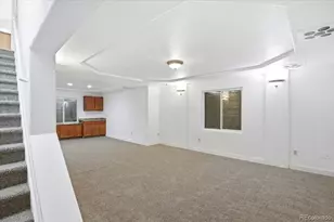 3449 South Espana Court, Aurora, CO 80013 - Photo 40