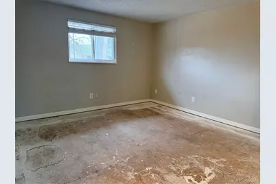 975 E 7th Avenue, Broomfield, CO 80020 - Photo 28