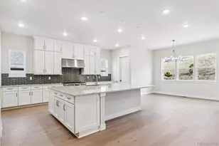 1276 Oleander St, Castle Rock, CO 80109 - Photo 8