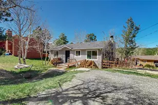 30575 Hilltop Dr, Evergreen, CO 80439 - Photo 16