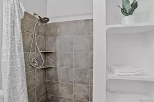 4598 S Hannibal St, Aurora, CO 80015 - Photo 8