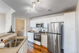 5705 N Genoa Way, Aurora, CO 80019 - Photo 1