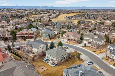 7218 S Ukraine Street, Aurora, CO 80016 - Photo 2