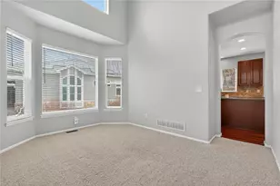 7218 S Ukraine St, Aurora, CO 80016 - Photo 6