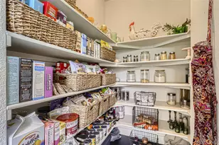 2572 Iola St, Aurora, CO 80010 - Photo 30