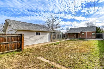 43 S 10th Avenue, Brighton, CO 80601 - Photo 18