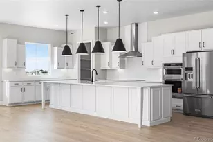 8831 S Quemoy St, Aurora, CO 80016 - Photo 10