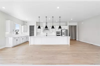 8831 S Quemoy Street, Aurora, CO 80016 - Photo 6