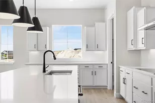 8831 S Quemoy St, Aurora, CO 80016 - Photo 12