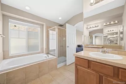 24025 E Wagon Trail Avenue, Aurora, CO 80016 - Photo 16