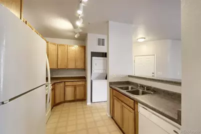 3865 S Dayton Street #101, Aurora, CO 80014 - Photo 4