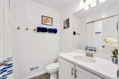4074 N Picadilly Court, Aurora, CO 80019 - Photo 32