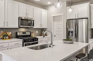 6837 Canosa St, Denver, CO 80221 - Photo 12