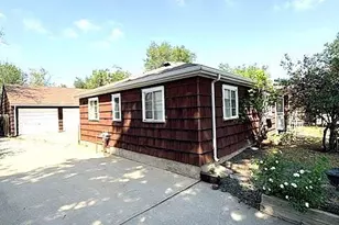1125 Xanadu St, Aurora, CO 80011 - Photo 2