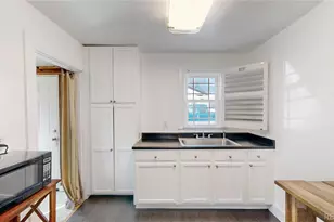 6090 W 10th Ave, Lakewood, CO 80214 - Photo 10