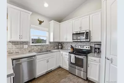 1106 Osprey Way, Wiggins, CO 80654 - Photo 8