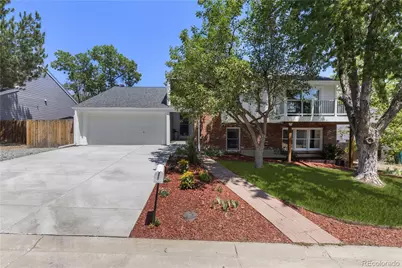 19355 E Greenwood Place, Aurora, CO 80013 - Photo 2