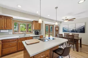 11707 W Jewell Dr, Lakewood, CO 80228 - Photo 8