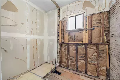 2425 W College Avenue, Denver, CO 80219 - Photo 14