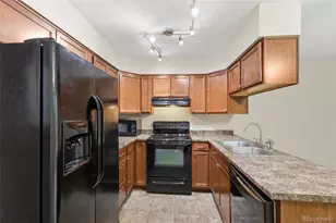 10258 W Dartmouth Ave, Lakewood, CO 80227 - Photo 8