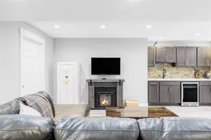 6102 Dunraven Rd, Golden, CO 80403 - Photo 26