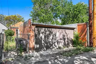 70 Fox St, Denver, CO 80223 - Photo 28