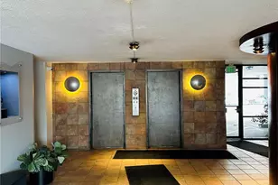 909 N Logan Street, Denver, CO 80203 - Photo 18
