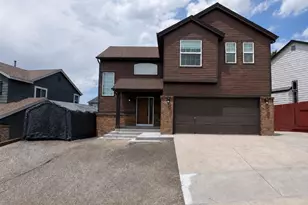 2117 Shiloh Dr, Castle Rock, CO 80104 - Photo 2