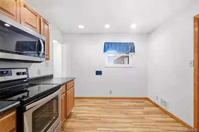 1885 E 115th Avenue, Northglenn, CO 80233 - Photo 20