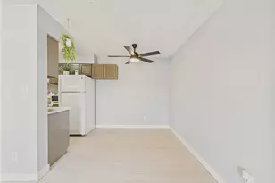 190 E Highline Cir, Centennial, CO 80122 - Photo 6