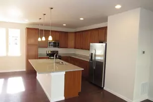 15801 E Broncos Pl, Englewood, CO 80112 - Photo 8