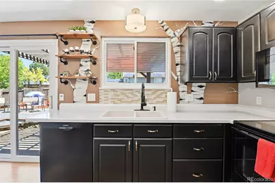17855 E Kansas Place, Aurora, CO 80017 - Photo 12